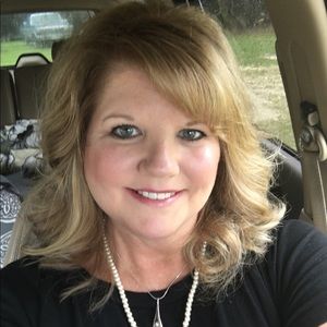 Meet your Posher, Beverly